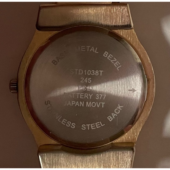 Snap On Rhinestone Gold Watch💎⌚️ - Picture 6 of 12